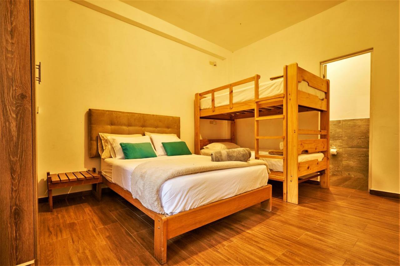 Hotel Puerto Te Máncora Esterno foto